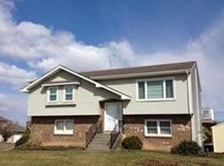 3701 Brader St, Bethlehem, PA 18020