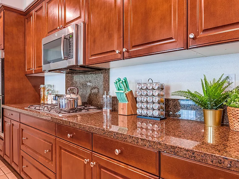 5611 Skimmer Dr — Photo 18