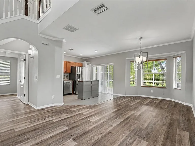 4249 Old Waverly Ct — Photo 7