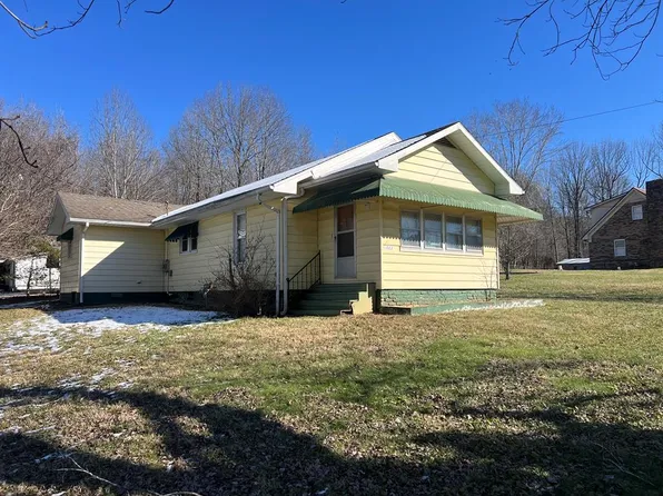 1002 S Hopkinsville Rd #Jr, Earlington, KY 42410