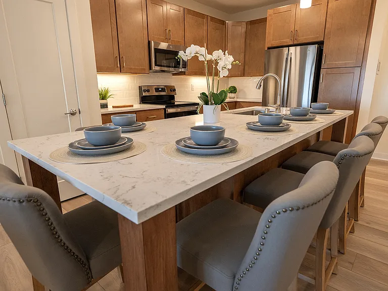 (E1) 2 bedroom/2 bath model
