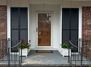 35 Ferncliff Dr, Asheville, NC 28805