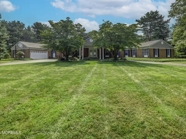 3 Popomora Drive, Rumson, NJ 07760