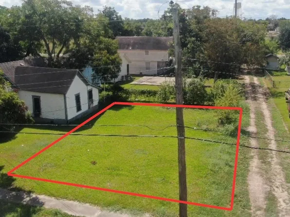 2110 Avenue D, Rosenberg, TX 77471