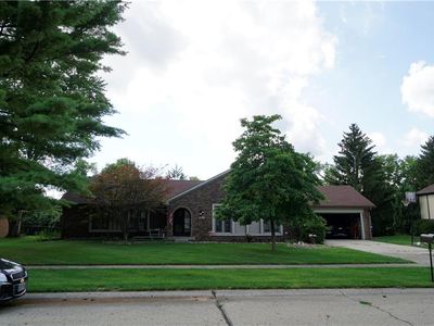 1126 Waterford Dr, Greenwood, IN, 46142
