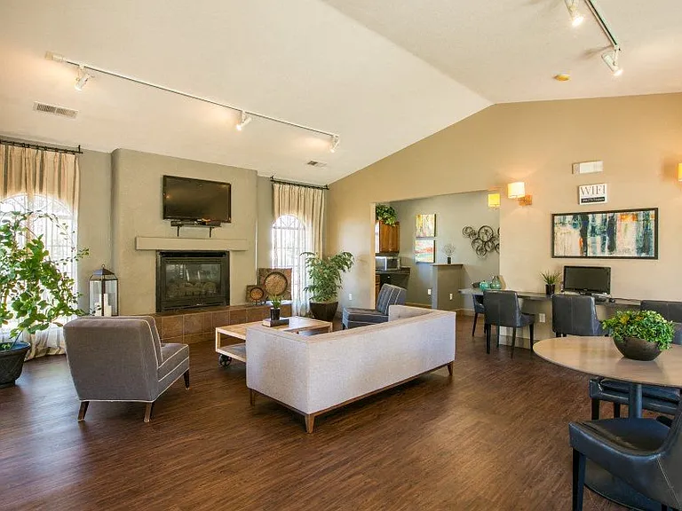 Clubhouse and leasing office