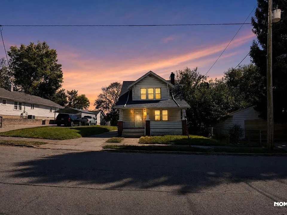 1208 Circle Dr
