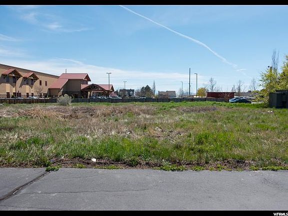 2nd image of 24 N 1100th St E #4