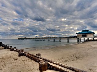 210 Point Comfort Ave, Hampton, VA 23664