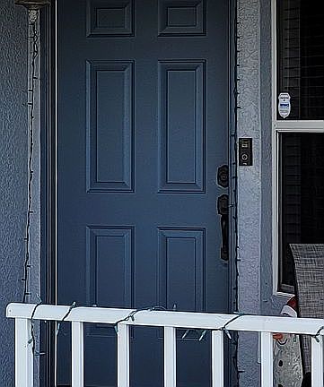 5th image of 201 NW 15th Pl