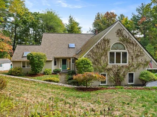 3 Leo Chasse Way, Framingham, MA 01701