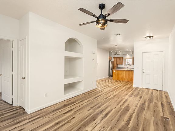 3rd image of 758 Hardy Way #B