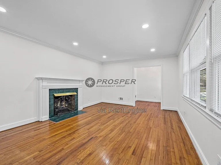 2 Burgundy Dr — Photo 9