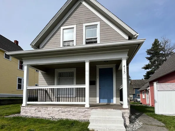 415 Lakeway Dr, Bellingham, WA 98225