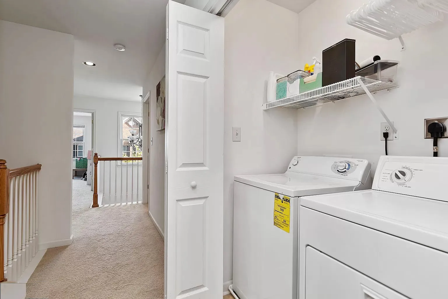 3 bed, 1829 sqft, $1,950 — Photo 2