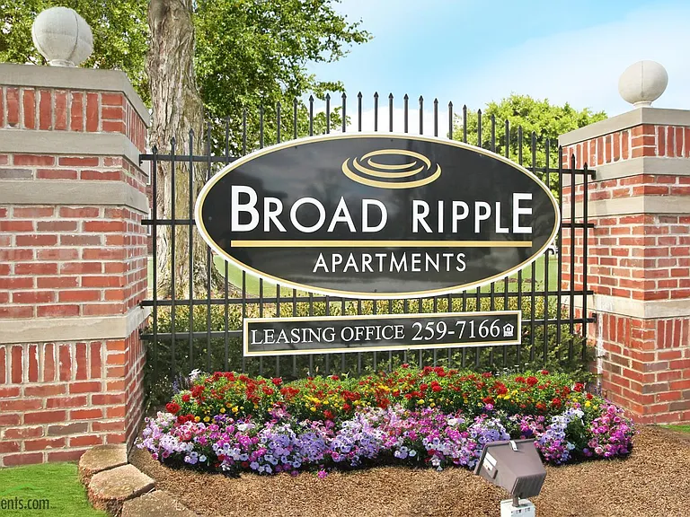 Broad Ripple Townhomes — Photo 3