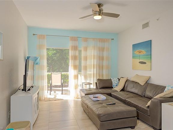 3rd image of 6401 Aragon Way APT 103
