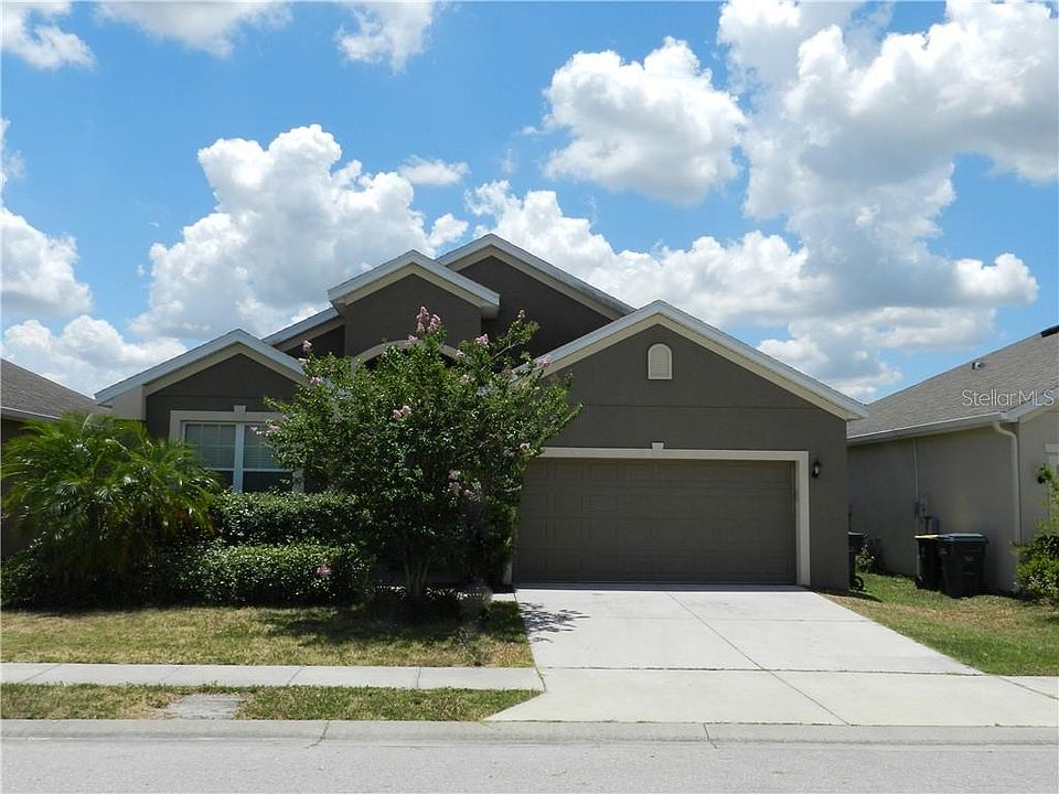 1st image of 832 Krenson Woods Ln