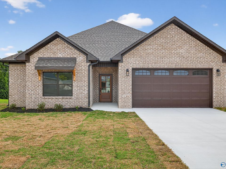 1st image of 352 Krimson Cir