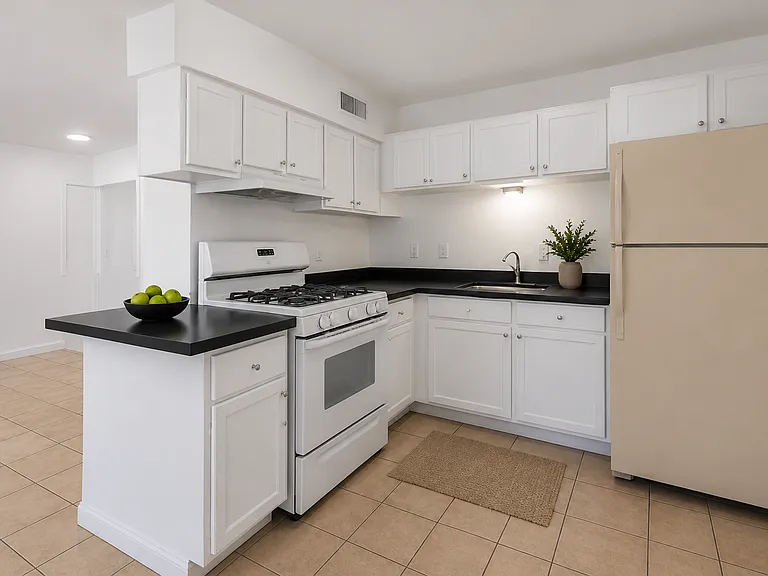 2339 Webster St #2 — Photo 4