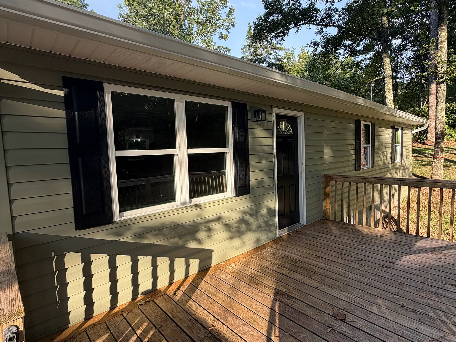3 bed, 1008 sqft, $1,800 — Photo 2