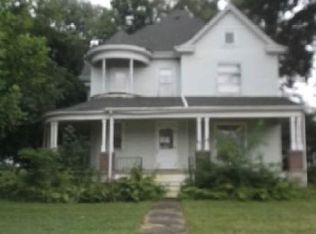 280 E Concord St, Sheldon, IL 60966