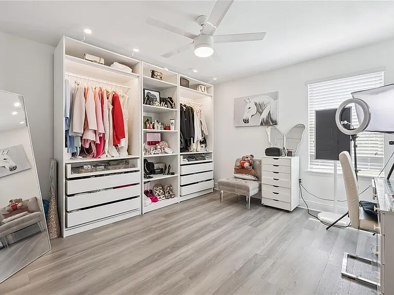 10224 Atwater Bay Dr — Photo 22