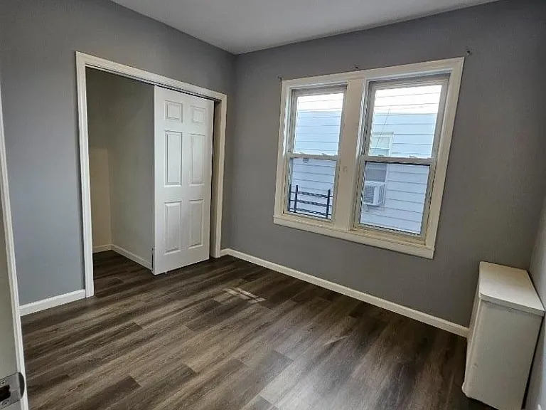 228 W End Ave — Photo 13