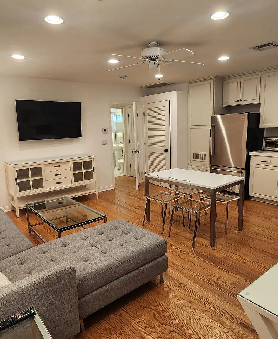 1 bed, 495 sqft, $5,600 — Photo 3