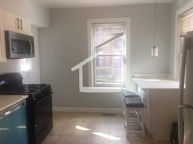128 Glenville Ave #1 — Photo 19