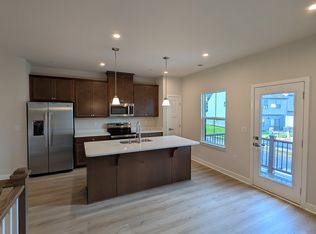 430 Thatch Ter, Fayetteville, GA 30214