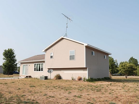 4th image of 9381 Kingsfield Dr