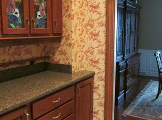 307 Snowberry Cir, Venetia, PA 15367