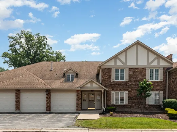 5818 Wolf Rd APT 4B, Western Springs, IL 60558