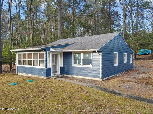 120 Purdytown Rd, Lakeville, PA 18438