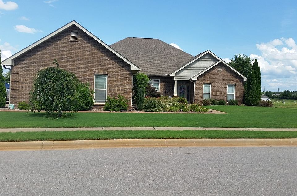 418 E River Landing Blvd