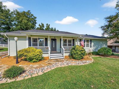 103 Bowie Dr, Lake Kiowa, TX, 76240