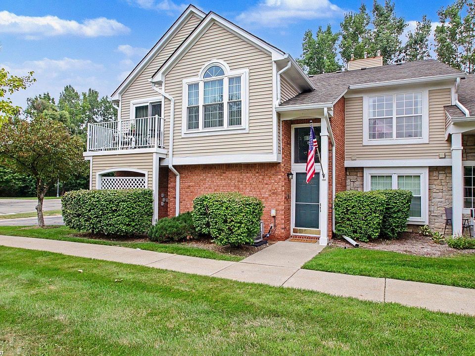 1st image of 56300 Troon Dr N