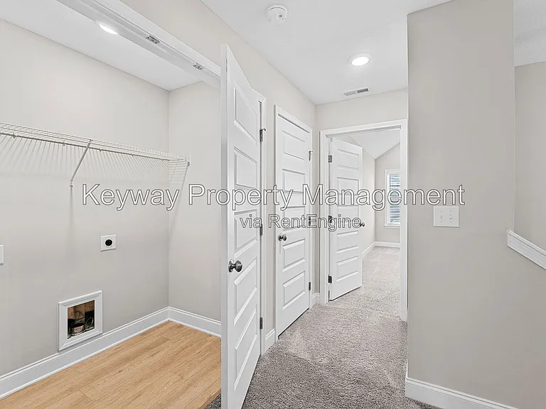716 Bronze Way — Photo 15