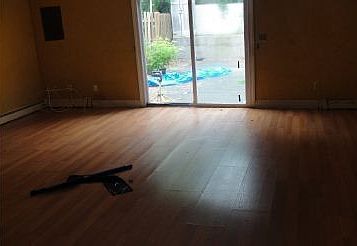 4th image of 23 Hillside Ave