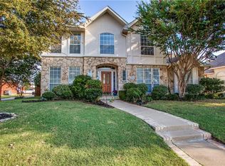 4905 Harborview Blvd, Rowlett, TX 75088