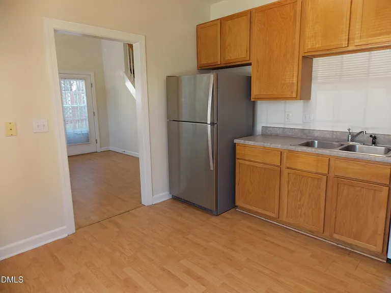 2701 Sterling Park Dr — Photo 8