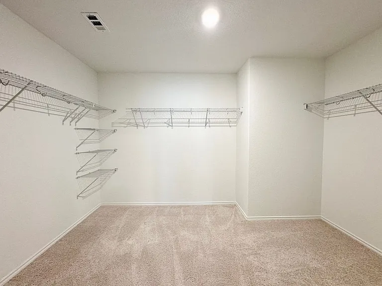4089 Lily Glade Ln — Photo 20