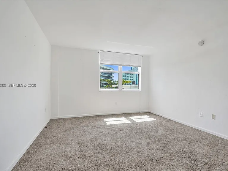 10350 W Bay Harbor Dr #3G — Photo 13