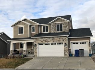 215 E Vista Way, North Salt Lake, UT 84054