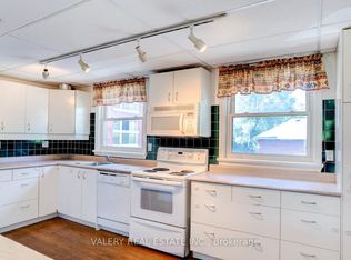 47 Ranleigh Ave #301, Toronto, ON M4N1X2