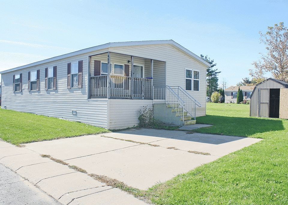 1st image of 489 White Willow Dr