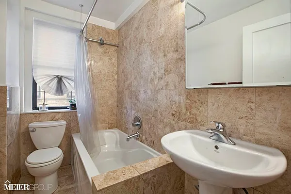 Sold by MEIER | media 4