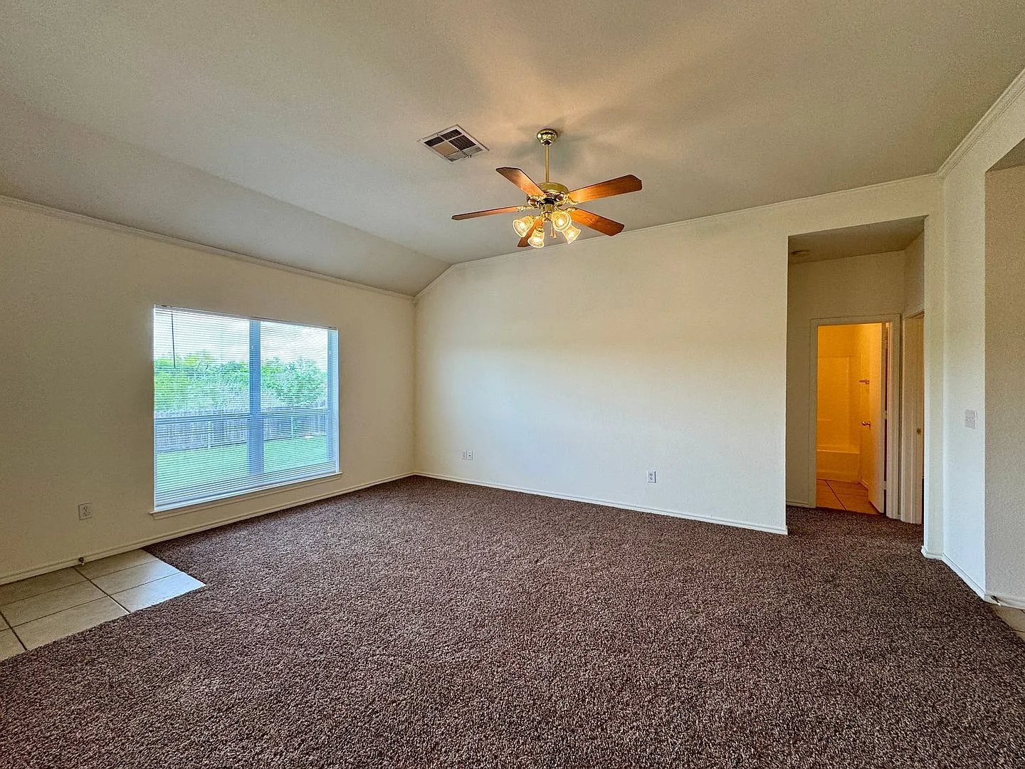 Duplex — Photo 3