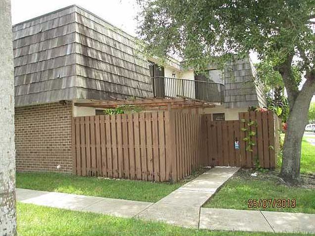 1st image of 8425 N Coral Cir